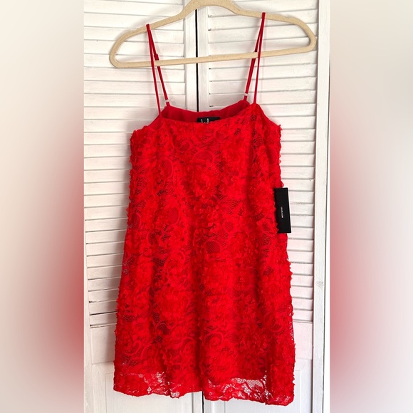 Lulus Size Small 2 - 4 Bouquet of Love Red Lace Mini Dress Womens NWT - Picture 8 of 11
